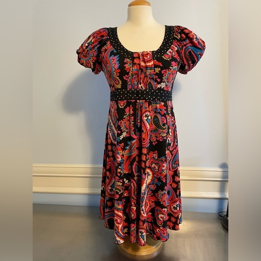 Betsey Johnson - Short Puffy Sleeve Paisley Dress